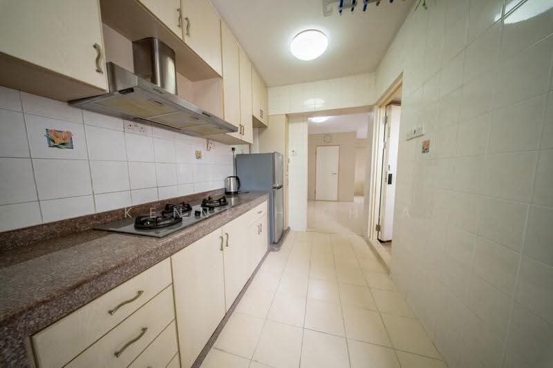 985A Buangkok Crescent, 985A Buangkok Crescent, Hougang / Punggol / Sengkang, 3 Bedrooms, 628,000 sqft, HDB Flat For Sale, by Kenneth Chua, 500270537 - Kitchen - PropertyGuru.com.sg