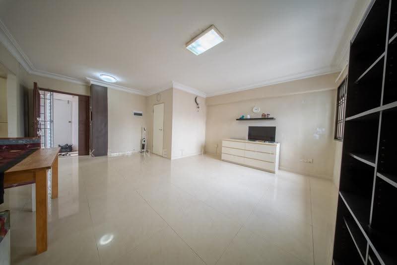 985A Buangkok Crescent, 985A Buangkok Crescent, Hougang / Punggol / Sengkang, 3 Bedrooms, 628,000 sqft, HDB Flat For Sale, by Kenneth Chua, 500270537 - Living Room - PropertyGuru.com.sg