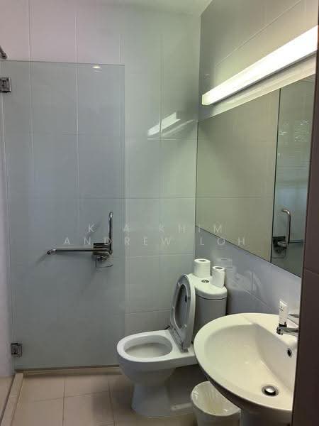 Binjai Park, Clementi Park / Upper Bukit Timah, 5 Bedrooms, 10,000 sqft, Good Class Bungalow For Sale, by Kia Khim Andrew Loh, 500270549 - Bathroom - PropertyGuru.com.sg