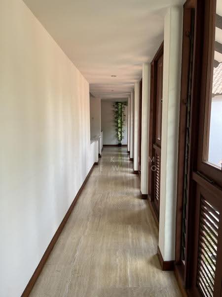 Binjai Park, Clementi Park / Upper Bukit Timah, 5 Bedrooms, 10,000 sqft, Good Class Bungalow For Sale, by Kia Khim Andrew Loh, 500270549 - Corridor - PropertyGuru.com.sg