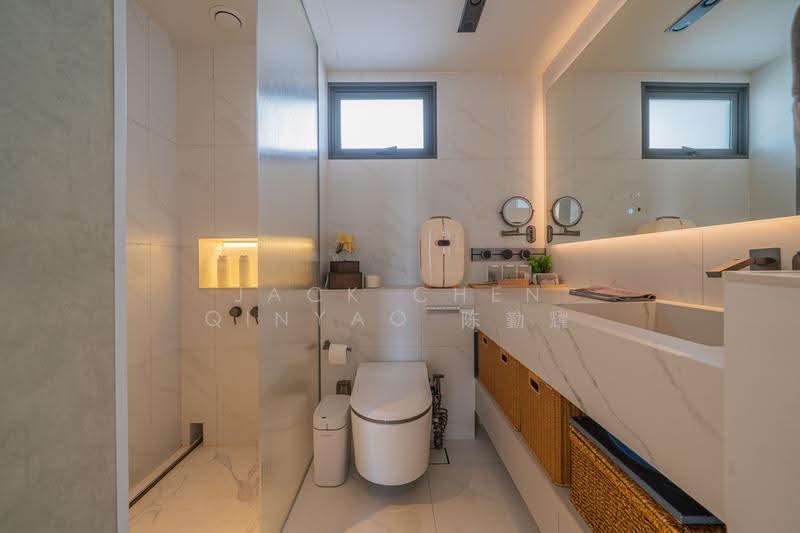 Riversound Residence, 5 Sengkang East Avenue, Hougang / Punggol / Sengkang, 3 Bedrooms, 947 sqft, Condominium For Sale, by Jack Chen Qinyao 陈勤耀, 500270552 - Bathroom - PropertyGuru.com.sg