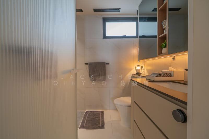 Riversound Residence, 5 Sengkang East Avenue, Hougang / Punggol / Sengkang, 3 Bedrooms, 947 sqft, Condominium For Sale, by Jack Chen Qinyao 陈勤耀, 500270552 - Bathroom - PropertyGuru.com.sg