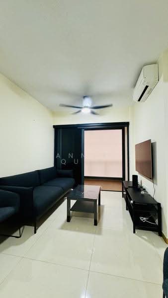 Kingsford Waterbay, 84 Upper Serangoon View, Hougang / Punggol / Sengkang, 2 Bedrooms, 689 sqft, Condominium For Rent, by Annie Quek, 500270555 - Living Room - PropertyGuru.com.sg