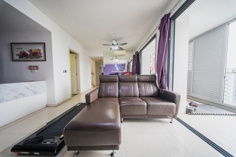 Riversound Residence, 9 Sengkang East Avenue, Hougang / Punggol / Sengkang, 3 Bedrooms, 2,195 sqft, Condominium For Sale, by Kenneth Chua, 500270556 - Living Room - PropertyGuru.com.sg