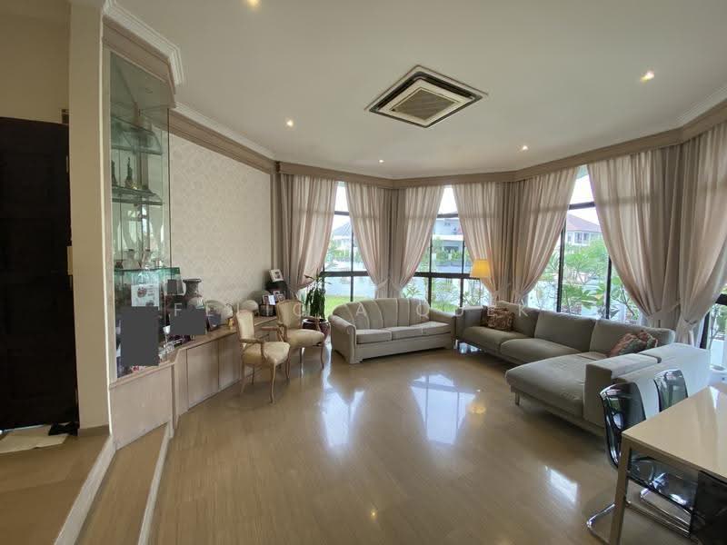 Bungalow in the heart of District 15 ! Tanjong Katong, Poole Road/ Goodman Road/ Branksome Road/Tanjong Katong, East Coast / Marine Parade, 6 Bedrooms, 5,500 sqft, Detached House For Sale, by Felicia Quek, 500270557 - Living Room - PropertyGuru.com.sg