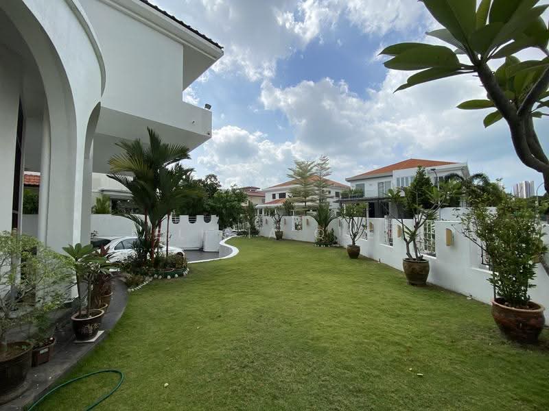 Bungalow in the heart of District 15 ! Tanjong Katong, Poole Road/ Goodman Road/ Branksome Road/Tanjong Katong, East Coast / Marine Parade, 6 Bedrooms, 5,500 sqft, Detached House For Sale, by Felicia Quek, 500270557 - Exterior - PropertyGuru.com.sg