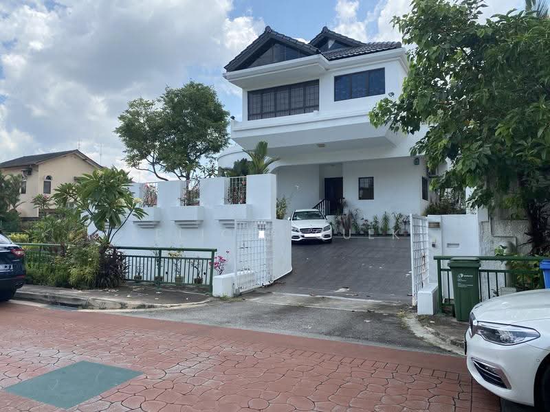 Bungalow in the heart of District 15 ! Tanjong Katong, Poole Road/ Goodman Road/ Branksome Road/Tanjong Katong, East Coast / Marine Parade, 6 Bedrooms, 5,500 sqft, Detached House For Sale, by Felicia Quek, 500270557 - Exterior - PropertyGuru.com.sg
