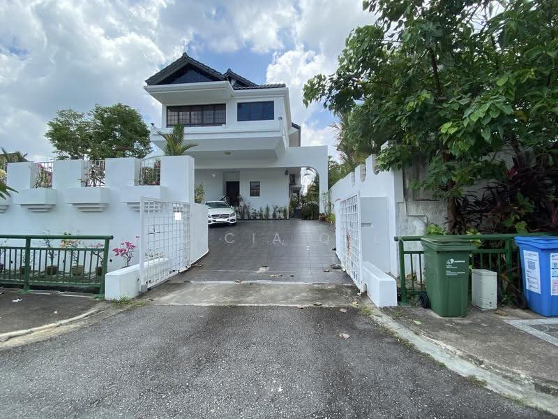 Bungalow in the heart of District 15 ! Tanjong Katong, Poole Road/ Goodman Road/ Branksome Road/Tanjong Katong, East Coast / Marine Parade, 6 Bedrooms, 5,500 sqft, Detached House For Sale, by Felicia Quek, 500270557 - Exterior - PropertyGuru.com.sg