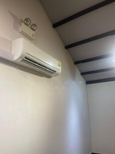 Kampong Glam Shop House, Arab Street, Beach Road / Bugis / Rochor, 250 sqft, Shop / Shophouse For Rent, by Jonathan Ong, 500270559 - Interior - CommercialGuru.com.sg