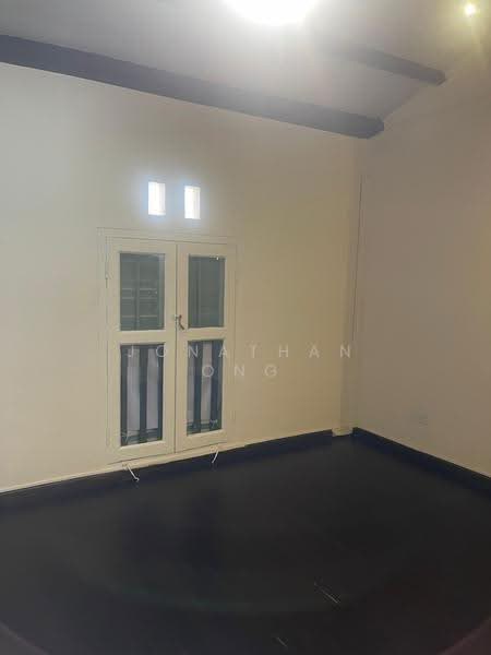 Kampong Glam Shop House, Arab Street, Beach Road / Bugis / Rochor, 250 sqft, Shop / Shophouse For Rent, by Jonathan Ong, 500270559 - Interior - CommercialGuru.com.sg