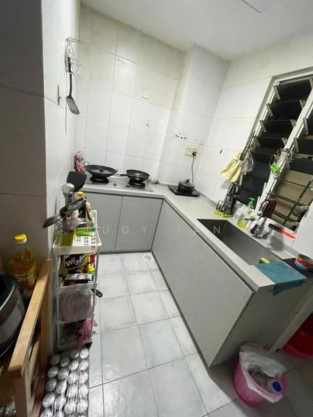 Sims Meadows, 8 Lorong 33 Geylang, Eunos / Geylang / Paya Lebar, Room Rental, 180 sqft, Apartment For Rent, by Judy Tan, 500270563 - Kitchen - PropertyGuru.com.sg