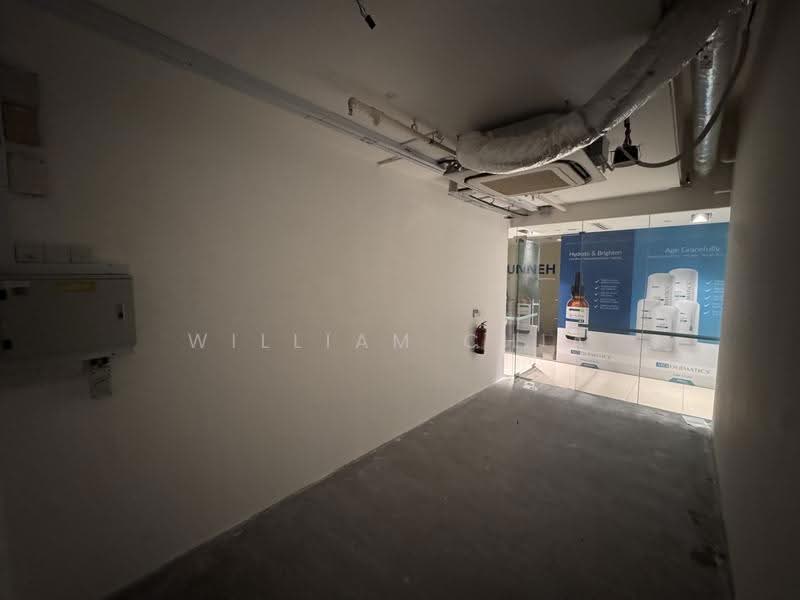 Oxley Tower, 138 Robinson Road, Boat Quay / Raffles Place / Marina, 194 sqft, Other Retail For Sale, by William Chia, 500270565 - Interior - CommercialGuru.com.sg