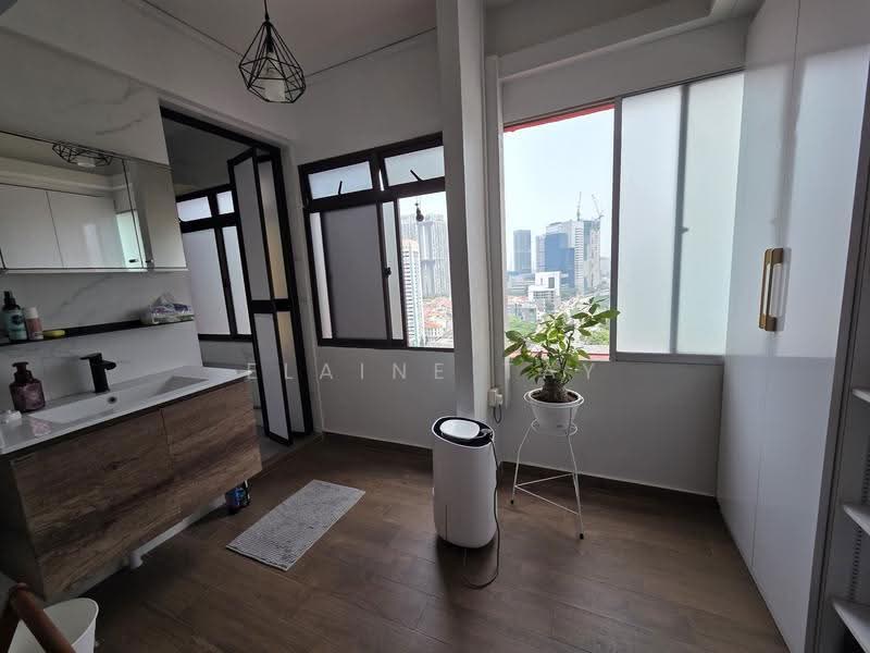 People's Park Complex, 1 Park Road, Boat Quay / Raffles Place / Marina, 5 Bedrooms, 1,600 sqft, Apartment For Sale, by Elaine Tay, 500270568 - Bathroom - PropertyGuru.com.sg