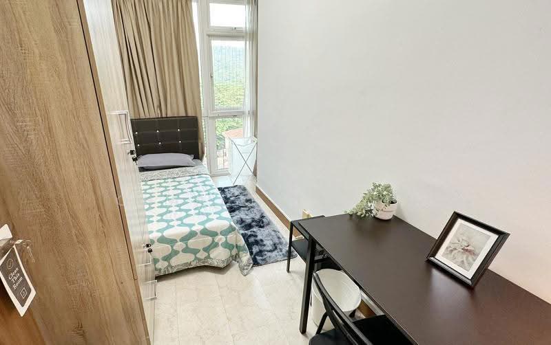 Summerhill, 50 Hume Avenue, Clementi Park / Upper Bukit Timah, Room Rental, 100 sqft, Condominium For Rent, by Charlotte Lin, 500270575 - Room 2 - PropertyGuru.com.sg