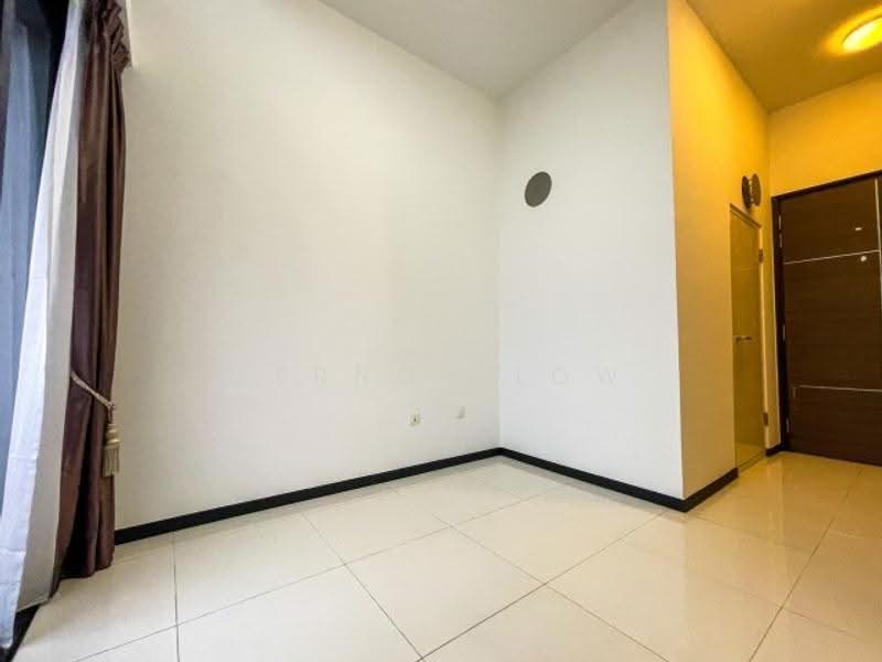 Viva Vista, 3 South Buona Vista Road, Buona Vista / West Coast / Clementi New Town, 1 Bedroom, 743 sqft, Condominium For Sale, by Vernon Low, 500270583 - PropertyGuru.com.sg