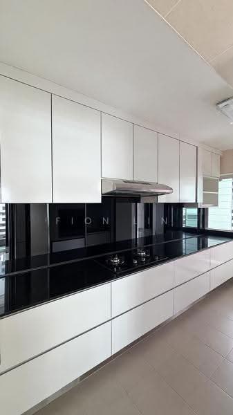 887B Woodlands Drive 50, Woodlands Drive 50, 3 Bedrooms, 990 sqft, HDB Flat For Sale, by Fion Lin, 500270600 - Kitchen - PropertyGuru.com.sg