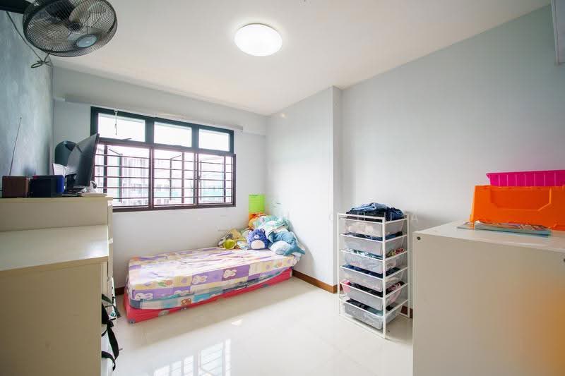 808A Choa Chu Kang Avenue 1, 808A Choa Chu Kang Avenue 1, Dairy Farm / Bukit Panjang / Choa Chu Kang, 3 Bedrooms, 990 sqft, HDB Flat For Sale, by Kenneth Chua, 500270604 - Bedroom - PropertyGuru.com.sg