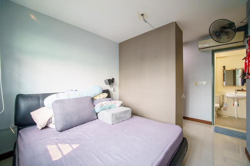808A Choa Chu Kang Avenue 1, 808A Choa Chu Kang Avenue 1, Dairy Farm / Bukit Panjang / Choa Chu Kang, 3 Bedrooms, 990 sqft, HDB Flat For Sale, by Kenneth Chua, 500270604 - Bedroom - PropertyGuru.com.sg