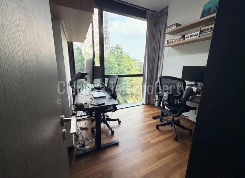 Hyll on Holland, 97 Holland Road, Tanglin / Holland / Bukit Timah, 3 Bedrooms, 936 sqft, Condominium For Sale, by Clarissa Tan, 500270614 - Third Bedroom - PropertyGuru.com.sg