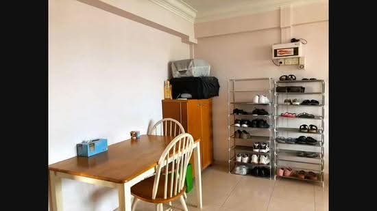 191 Lorong 4 Toa Payoh, 191 Lorong 4 Toa Payoh, Balestier / Toa Payoh, Room Rental, 150 sqft, HDB Flat For Rent, by Derrick Tan, 500270615 - PropertyGuru.com.sg