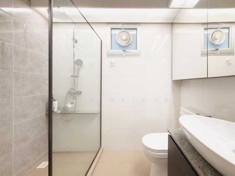 876C Tampines Avenue 8, 876C Tampines Avenue 8, Pasir Ris / Tampines, 3 Bedrooms, 1,216 sqft, HDB Flat For Sale, by Prab Nathan, 500270620 - Bathroom - PropertyGuru.com.sg