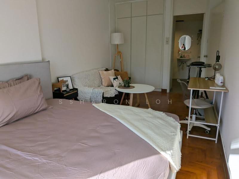 The Plaza, 7500A Beach Road, Beach Road / Bugis / Rochor, Room Rental, 300 sqft, Apartment For Rent, by Ssharon Loh, 500270621 - Bedroom - PropertyGuru.com.sg