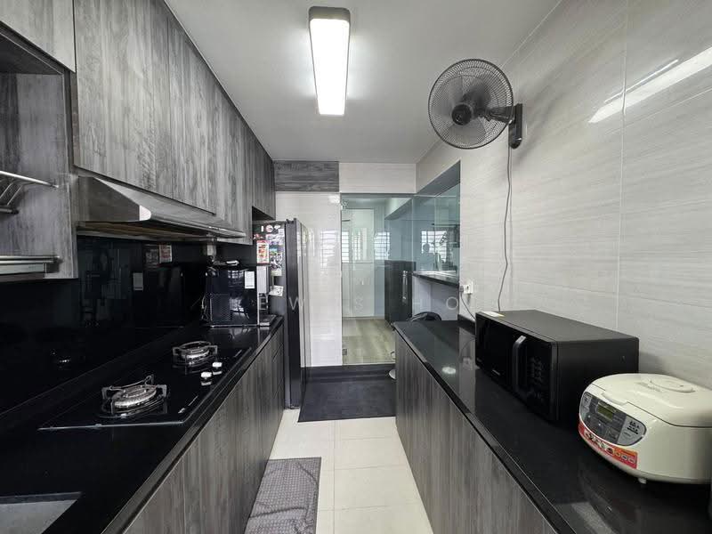 799A Woodlands Drive 60, 799A Woodlands Drive 60, Admiralty / Woodlands, 3 Bedrooms, 1,001 sqft, HDB Flat For Sale, by Lewis Ho, 500270622 - Kitchen - PropertyGuru.com.sg