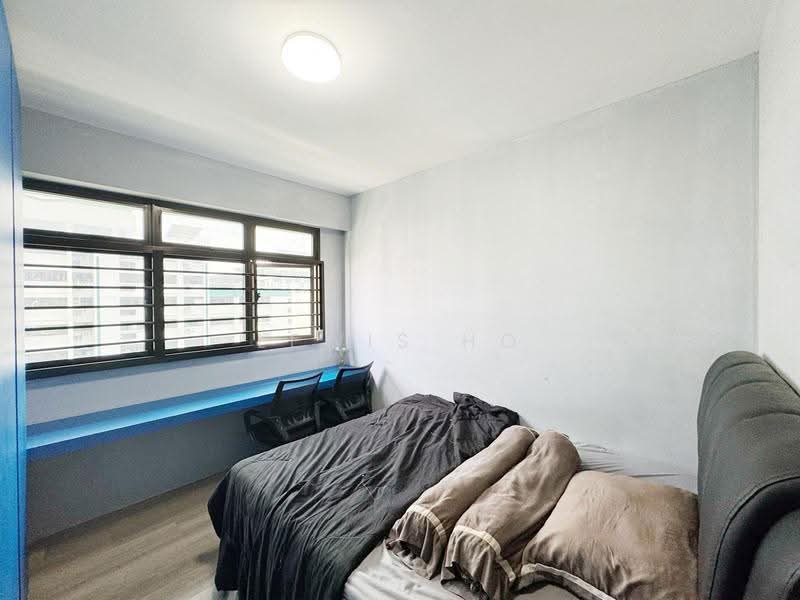 799A Woodlands Drive 60, 799A Woodlands Drive 60, Admiralty / Woodlands, 3 Bedrooms, 1,001 sqft, HDB Flat For Sale, by Lewis Ho, 500270622 - Bedroom - PropertyGuru.com.sg