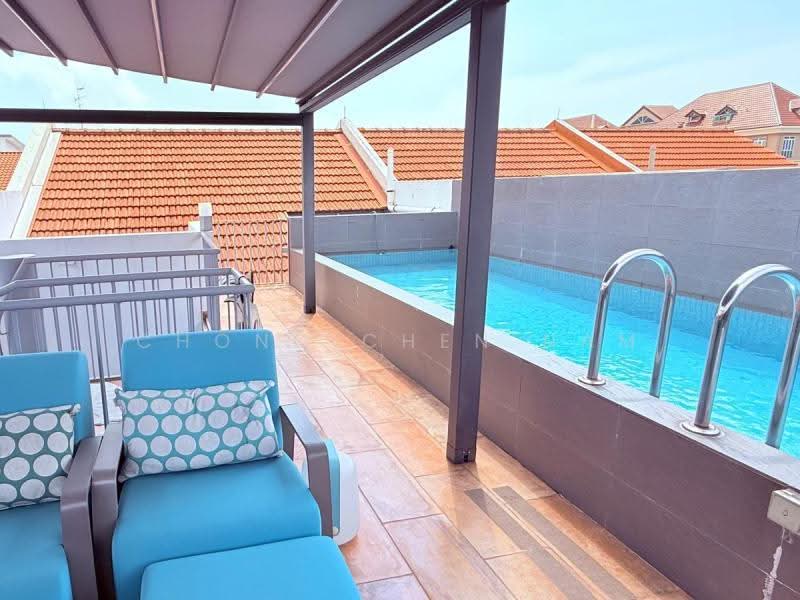 JOO CHIAT CONSERVATION LIFESTYLE TERRACE HOUSE, CLASSIC KOON SENG ROAD, EVERITT, JOO CHIAT, TEMBELING, East Coast / Marine Parade, 4 Bedrooms, 3,790 sqft, Conservation House For Sale, by Chong Chen Nam, 500270625 - Pool - PropertyGuru.com.sg