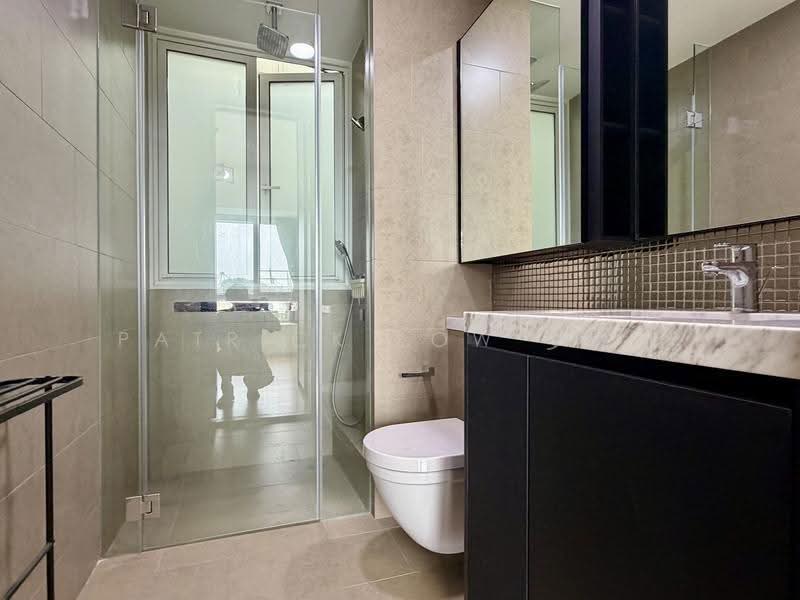 The Sorrento, 55 West Coast Road, Buona Vista / West Coast / Clementi New Town, 2 Bedrooms, 807 sqft, Condominium For Rent, by Patrick Low 罗俊强, 500270626 - Bathroom - PropertyGuru.com.sg