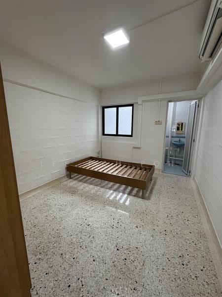 225 Ang Mo Kio Avenue 1, 225 Ang Mo Kio Avenue 1, Ang Mo Kio / Bishan / Thomson, 2 Bedrooms, 721 sqft, HDB Flat For Rent, by Lee Poh Poh, 500270643 - Bedroom - PropertyGuru.com.sg