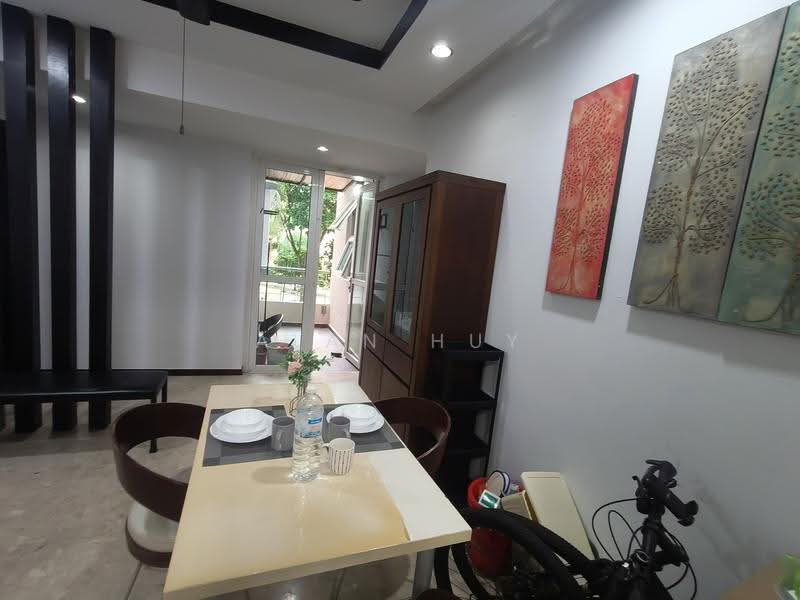 The Floravale, 218 Westwood Avenue, Boon Lay / Jurong / Tuas, Room Rental, 100 sqft, Condominium For Rent, by Alan Huy, 500270645 - Dining Room - PropertyGuru.com.sg