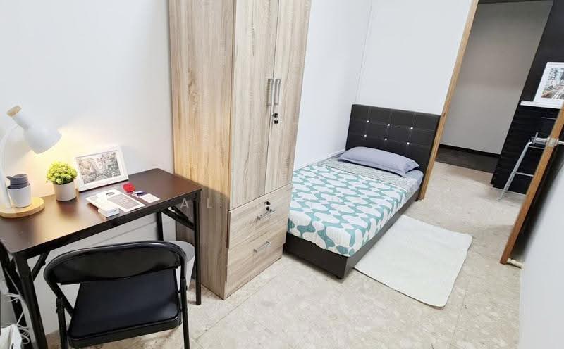 The Floravale, 218 Westwood Avenue, Boon Lay / Jurong / Tuas, Room Rental, 100 sqft, Condominium For Rent, by Alan Huy, 500270645 - Bedroom - PropertyGuru.com.sg