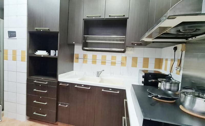 The Floravale, 218 Westwood Avenue, Boon Lay / Jurong / Tuas, Room Rental, 100 sqft, Condominium For Rent, by Alan Huy, 500270645 - Kitchen - PropertyGuru.com.sg