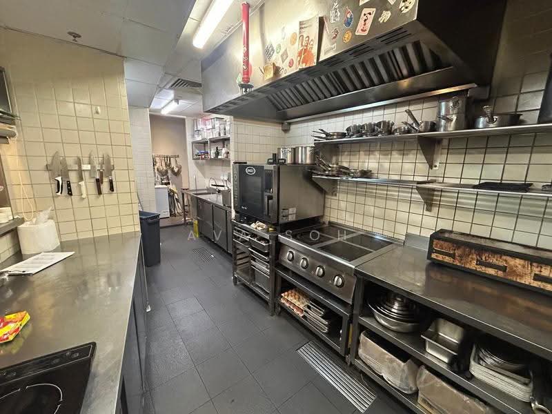Furama Riverfront, 405 Havelock Road, Alexandra / Commonwealth, 1,055 sqft, Other Retail For Rent, by Ava Soh, 500270648 - Kitchen - CommercialGuru.com.sg