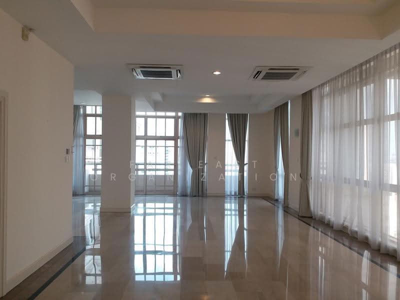 Leonie Condotel, 2 Leonie Hill Road, Orchard / River Valley, 4 Bedrooms, 4,843 sqft, Condominium For Rent, by Far East Organization, 500270651 - Living Room - PropertyGuru.com.sg