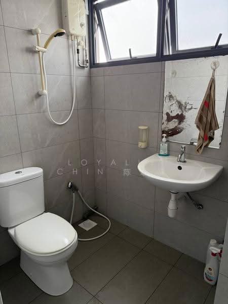 T-Space, Pasir Ris / Tampines, 4,844 sqft, Factory / Workshop (B2) For Sale, by Loyalle Chin 陈忠诚, 500270653 - Bathroom - CommercialGuru.com.sg