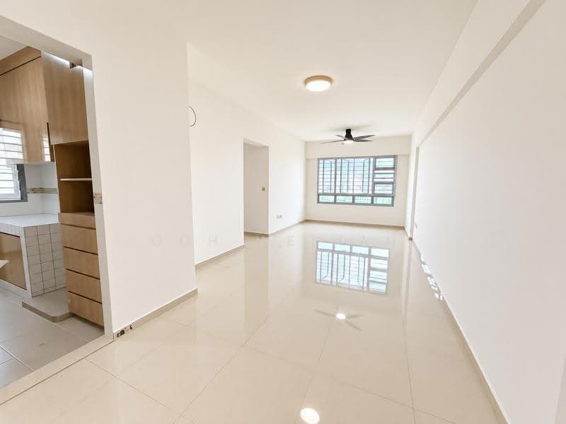 590B Montreal Link, 590B Montreal Link, Sembawang / Yishun, 3 Bedrooms, 1,001 sqft, HDB Flat For Sale, by Goh Weihan, 500270654 - Living Room - PropertyGuru.com.sg