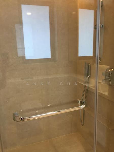 Cairnhill Nine, 15 Cairnhill Road, Orchard / River Valley, 2 Bedrooms, 1,044 sqft, Condominium For Rent, by Anne Chan, 500270669 - Bathroom - PropertyGuru.com.sg