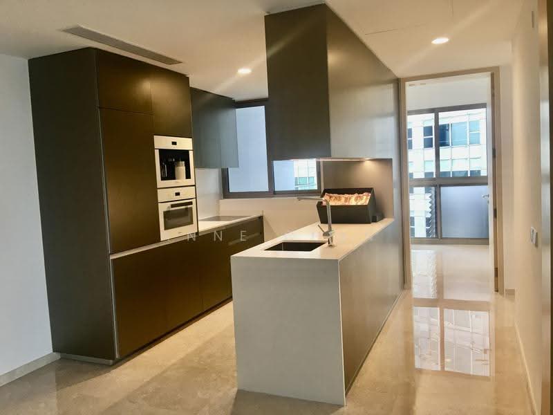 Cairnhill Nine, 15 Cairnhill Road, Orchard / River Valley, 2 Bedrooms, 1,044 sqft, Condominium For Rent, by Anne Chan, 500270669 - Kitchen - PropertyGuru.com.sg