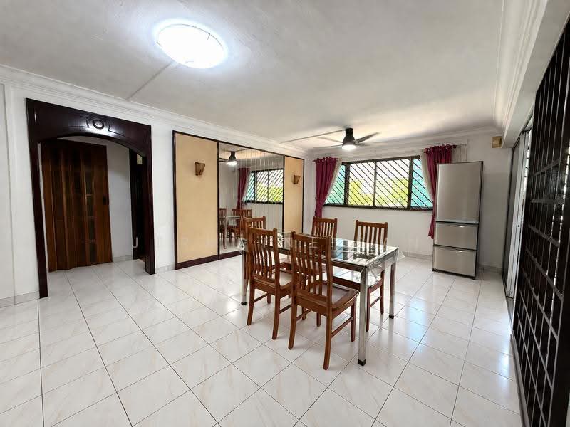 172 Bishan Street 13, 172 Bishan Street 13, Ang Mo Kio / Bishan / Thomson, 3 Bedrooms, 1,302 sqft, HDB Flat For Sale, by Jermaine Tan, 500270691 - Dining Room - PropertyGuru.com.sg
