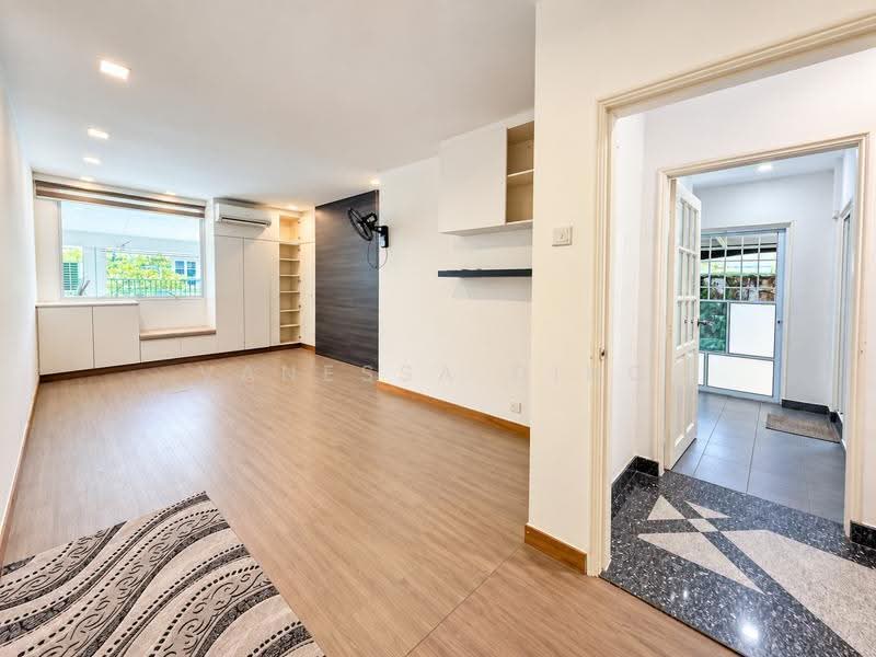 3C Lengkong Satu, Lengkong Satu, Eunos / Geylang / Paya Lebar, 6 Bedrooms, 6,000 sqft, Semi-Detached House For Sale, by Vanessa Ding, 500270697 - Bedroom - PropertyGuru.com.sg