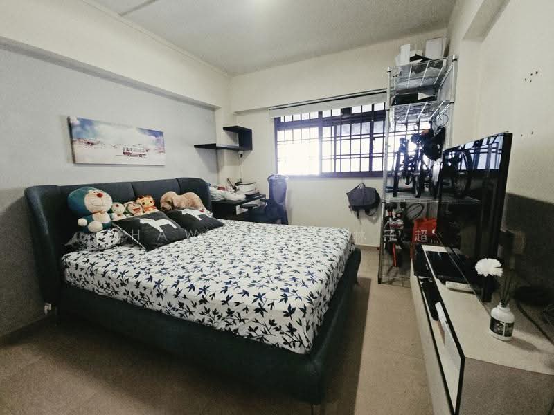 251 Tampines Street 21, 251 Tampines Street 21, Pasir Ris / Tampines, 2 Bedrooms, 796 sqft, HDB Flat For Sale, by Shawn Lin 林子超, 500270716 - Common Bedroom - PropertyGuru.com.sg