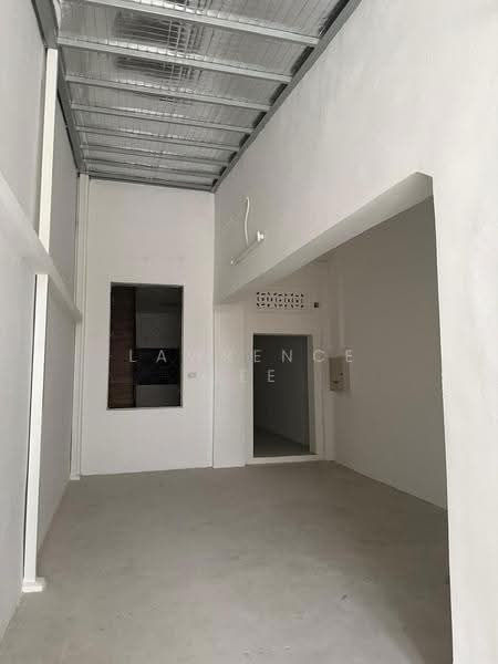 East Coast Road 3 storey shophouse, East coast Road, East Coast / Marine Parade, 1,500 sqft, Shop / Shophouse For Rent, by Lawrence See, 500270719 - CommercialGuru.com.sg