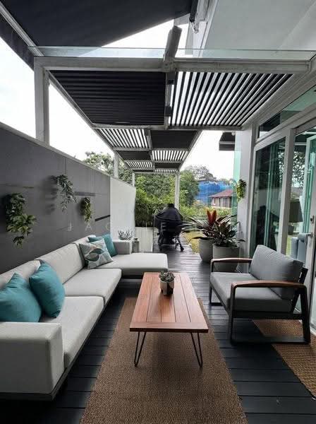 Holland/Tanglin/Bukit Timah, Tanglin / Holland / Bukit Timah, 4 Bedrooms, 4,000 sqft, Semi-Detached House For Sale, by Jackie Tan 陳筱薇, 500270722 - Private Patio - PropertyGuru.com.sg