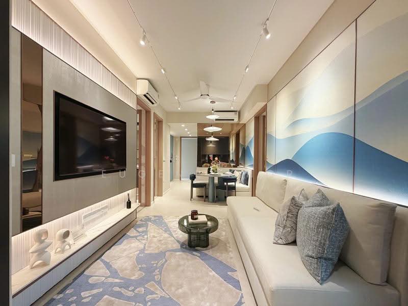 RARE HOUSE NEAR MRT!!! CONVENIENT LOCATION!!! HIGH RENTAL POTENTIAL, Boon Lay / Jurong / Tuas, 2 Bedrooms, 624 sqft, Condominium For Sale, by Eugene Khor, 500270735 - Living Room - PropertyGuru.com.sg