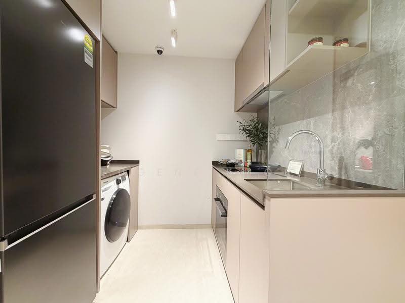 RARE HOUSE NEAR MRT!!! CONVENIENT LOCATION!!! HIGH RENTAL POTENTIAL, Boon Lay / Jurong / Tuas, 2 Bedrooms, 624 sqft, Condominium For Sale, by Eugene Khor, 500270735 - Kitchen - PropertyGuru.com.sg