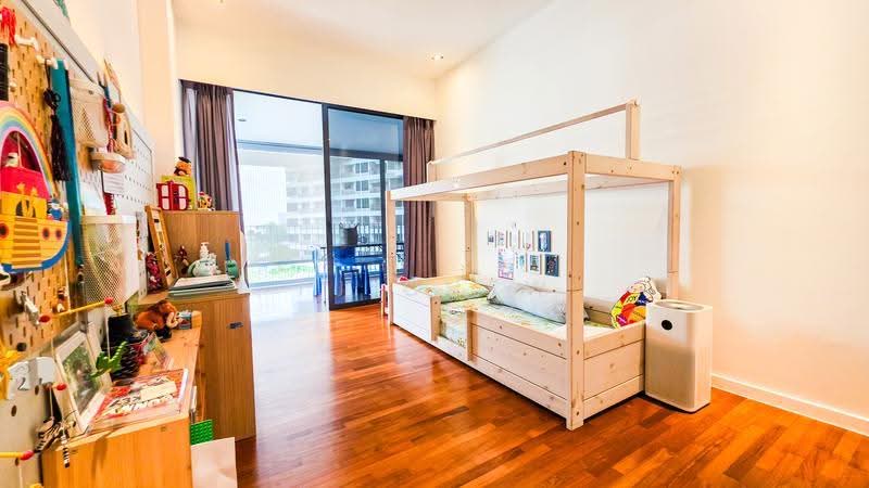 The Interlace, 180 Depot Road, Harbourfront / Telok Blangah, 3 Bedrooms, 1,615 sqft, Condominium For Sale, by TJ Chew, 500270742 - Bedroom - PropertyGuru.com.sg