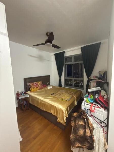37 Margaret Drive, 37 Margaret Drive, Alexandra / Commonwealth, 2 Bedrooms, 700 sqft, HDB Flat For Sale, by Jaslynn Soh, 500270753 - Master Bedroom - PropertyGuru.com.sg