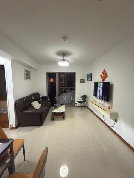 37 Margaret Drive, 37 Margaret Drive, Alexandra / Commonwealth, 2 Bedrooms, 700 sqft, HDB Flat For Sale, by Jaslynn Soh, 500270753 - Living Room - PropertyGuru.com.sg